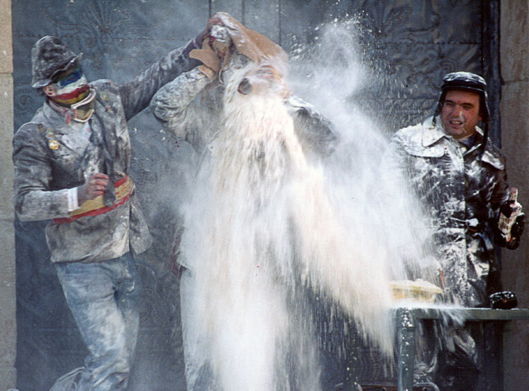 Festa dels Enfarinats d'Ibi. Foto: Paco Gil