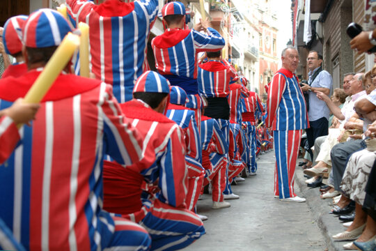 La Muixeranga en una processó